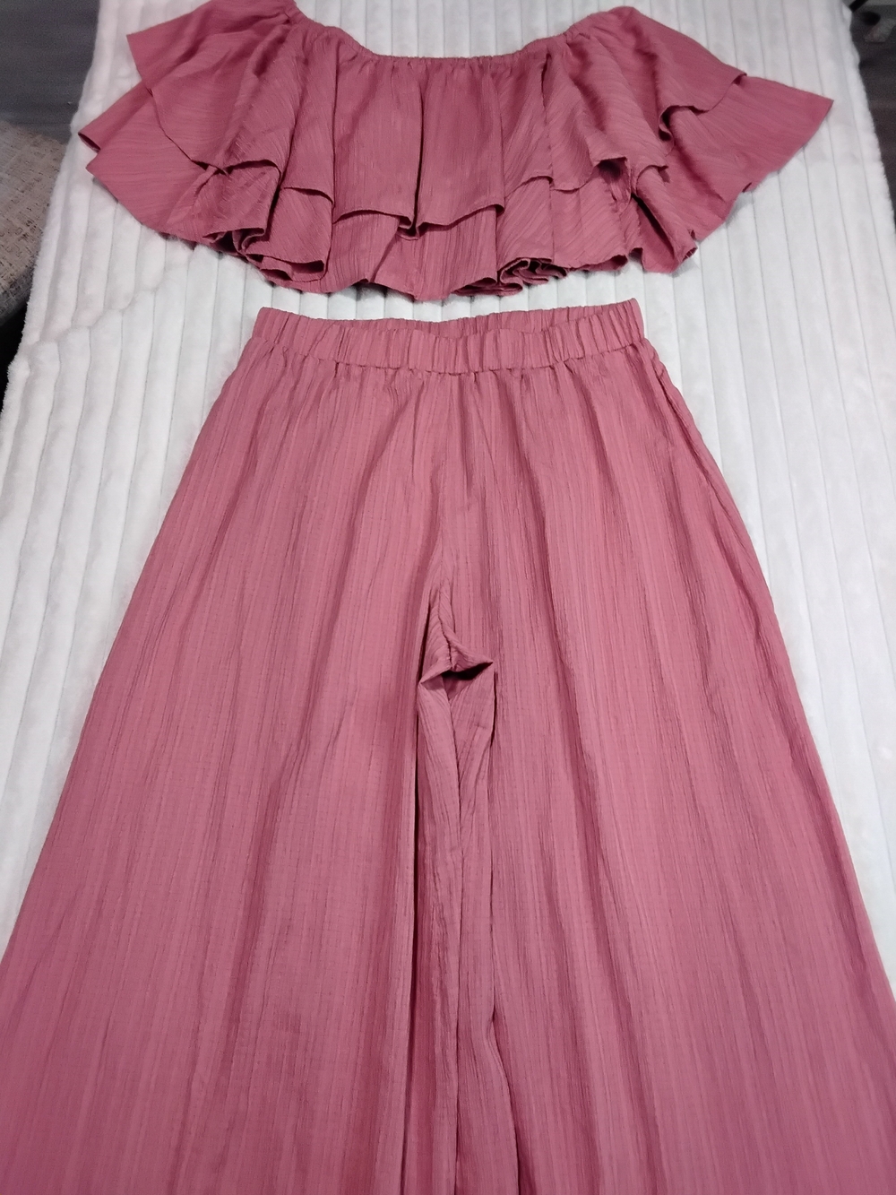 Off-Shoulder Ruffle Crop Top & Wide Leg Pants Set - Dusty Rose